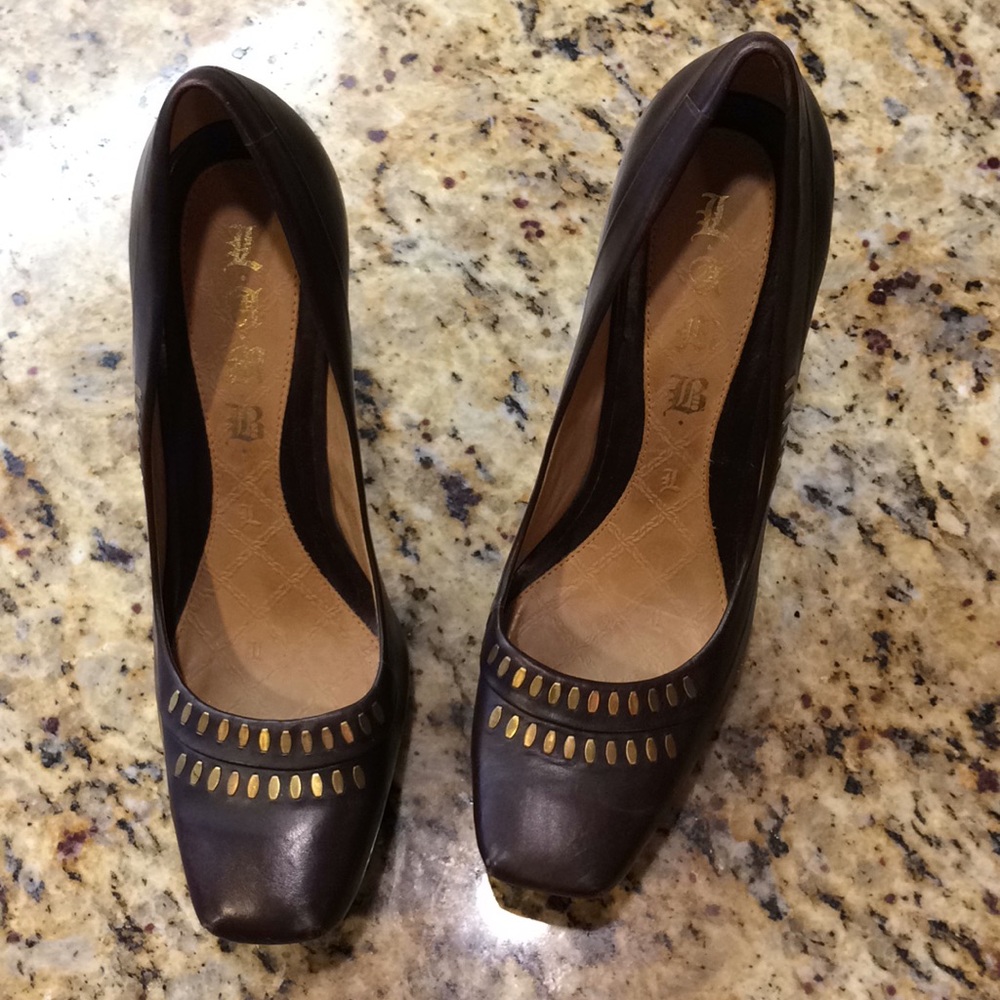 LAMB brown leather heels